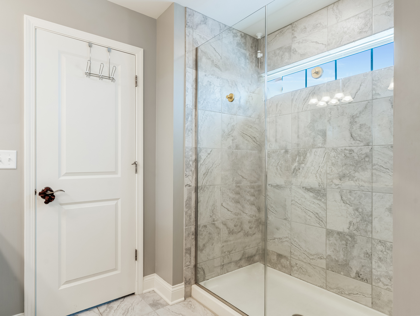 707 Long Ridge Trail Minooka, IL 60447 - Photo 24 of 39 a bathroom with a shower