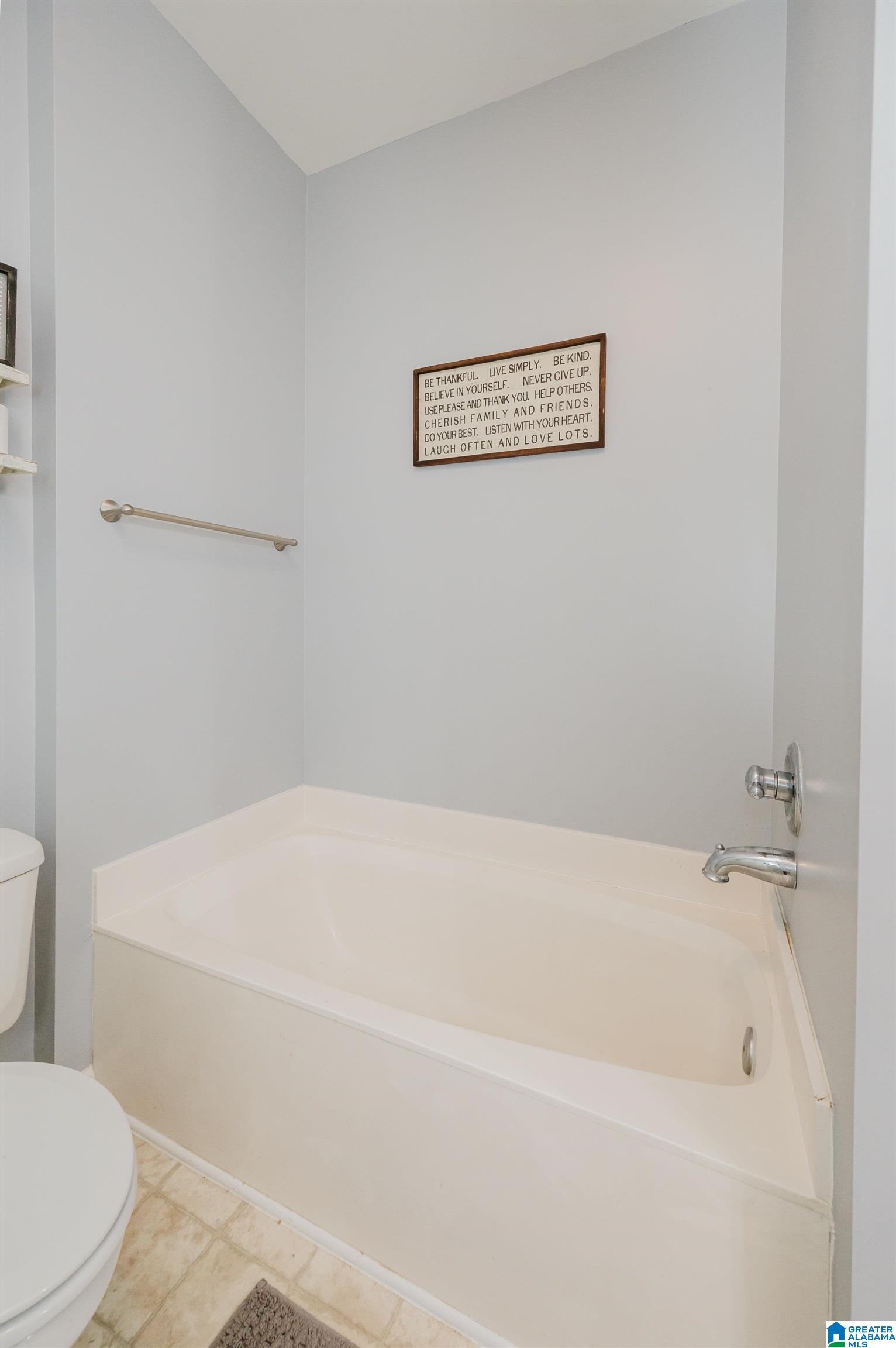 2392 Ridgemont Drive Birmingham, AL 35244 - Photo 21 of 36 Gallery Image 21