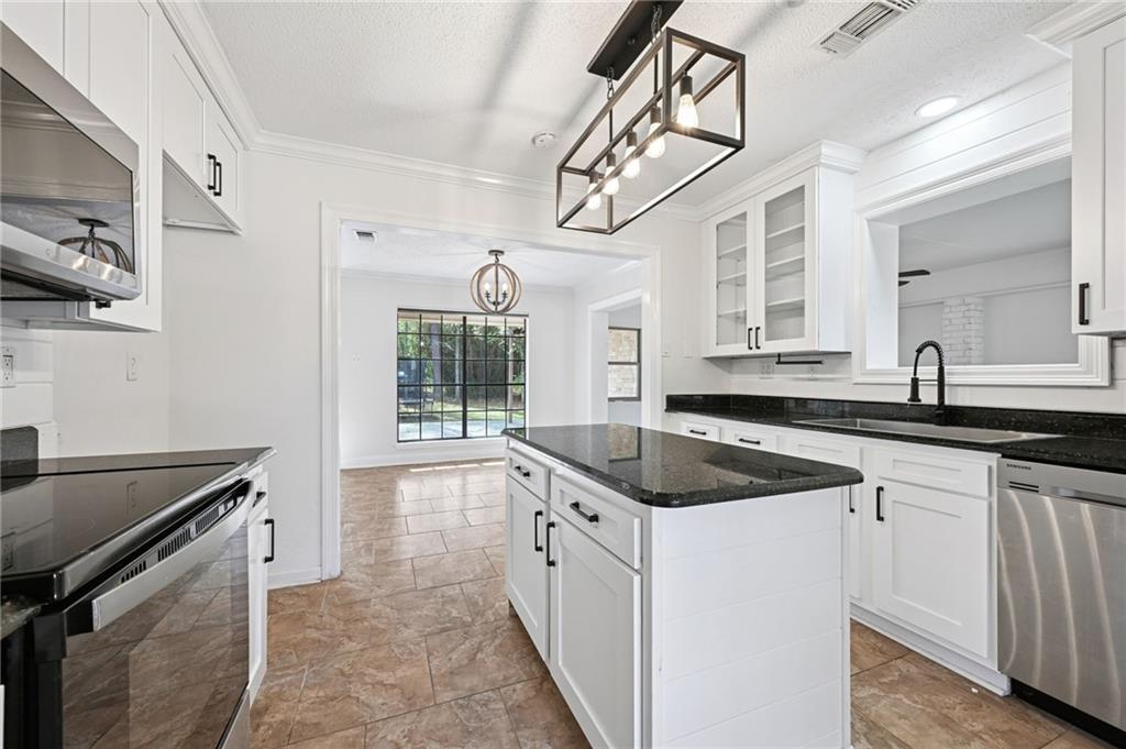 104 Heatherstone Lane Covington, LA 70433 - Photo 11 of 22