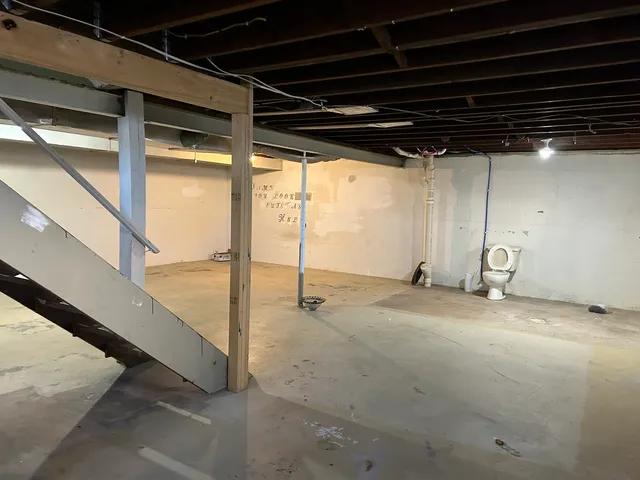 $80,000 | 800 A Avenue, Rock Falls, IL 61071