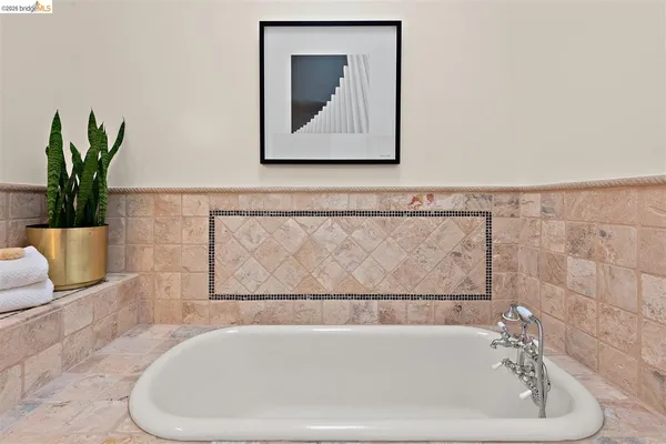 $898,000 | 2512 Ninth Street, Unit 10, Berkeley, CA 94710