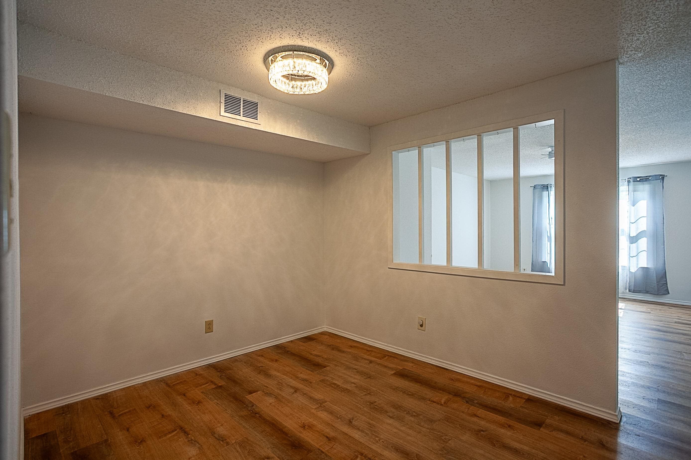 4150 Crow Road, Unit 10 Beaumont, TX 77706 - Photo 6 of 26 Gallery Image 6