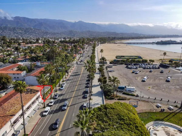 $4,950,000 | 324 West Cabrillo Boulevard, Santa Barbara, CA 93101