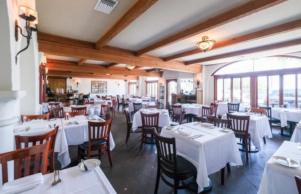 $4,950,000 | 324 West Cabrillo Boulevard, Santa Barbara, CA 93101