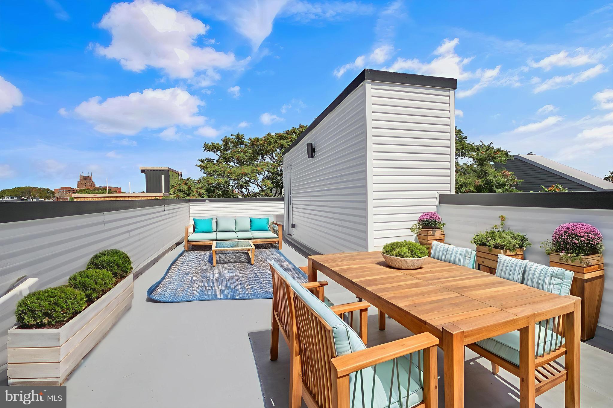 2670 Braddock Street Philadelphia, PA 19125 - Photo 3 of 47 a outdoor view with a sitting space