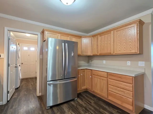 $4,000 | 4 Rock Point Road, Burlington, VT 05408