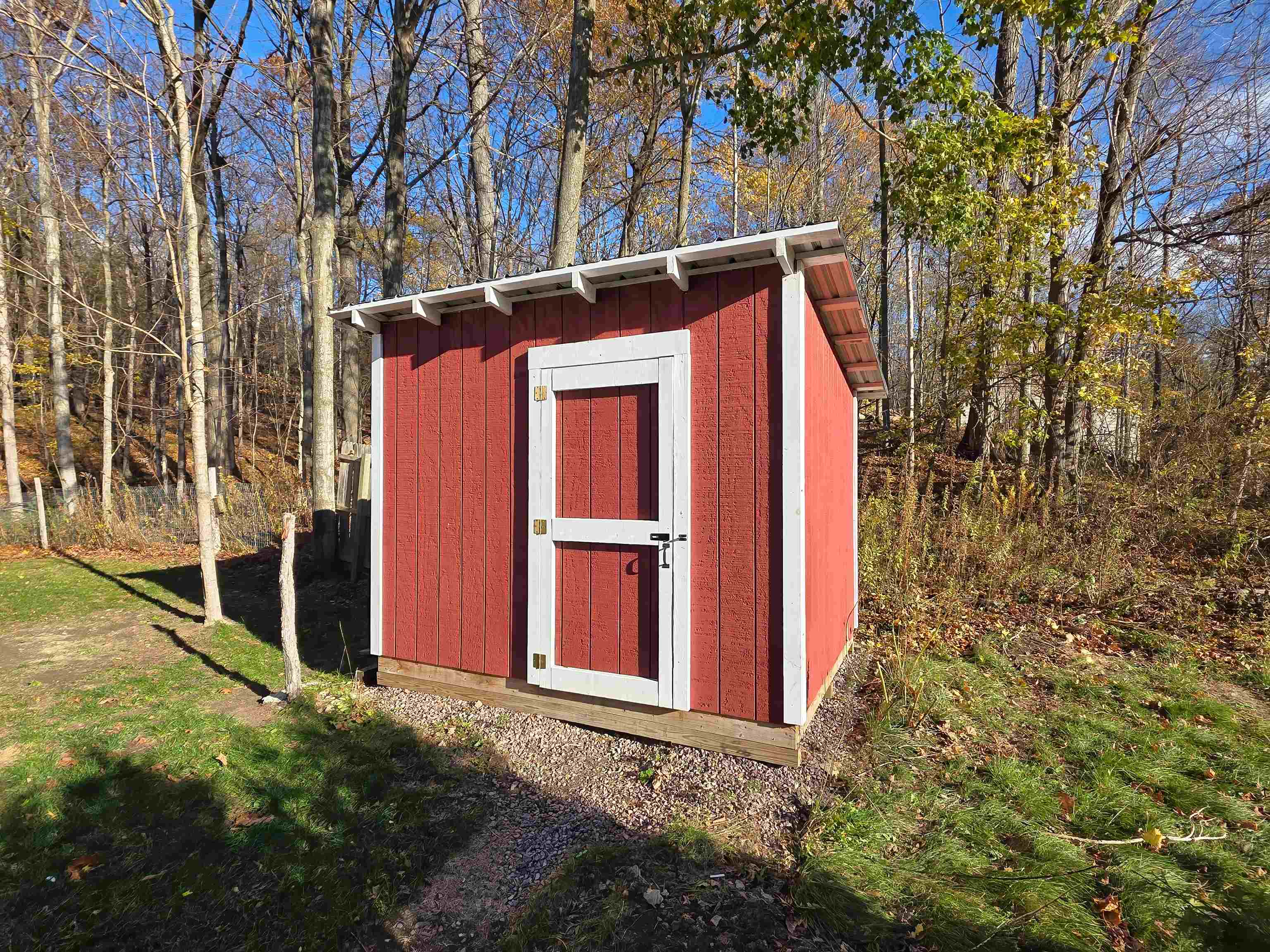 4 Rock Point Road Burlington, VT 05408 - Photo 4 of 37