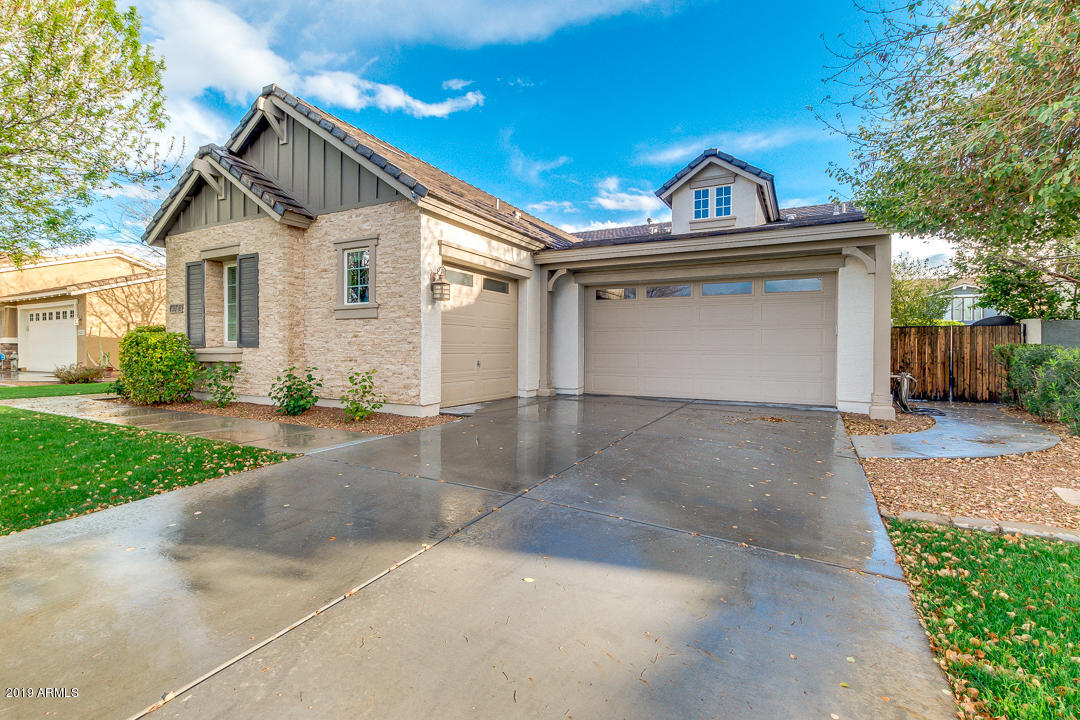 3681 East Weather Vane Road Gilbert, AZ 85296 - Photo 3 of 33 3 Car Garage