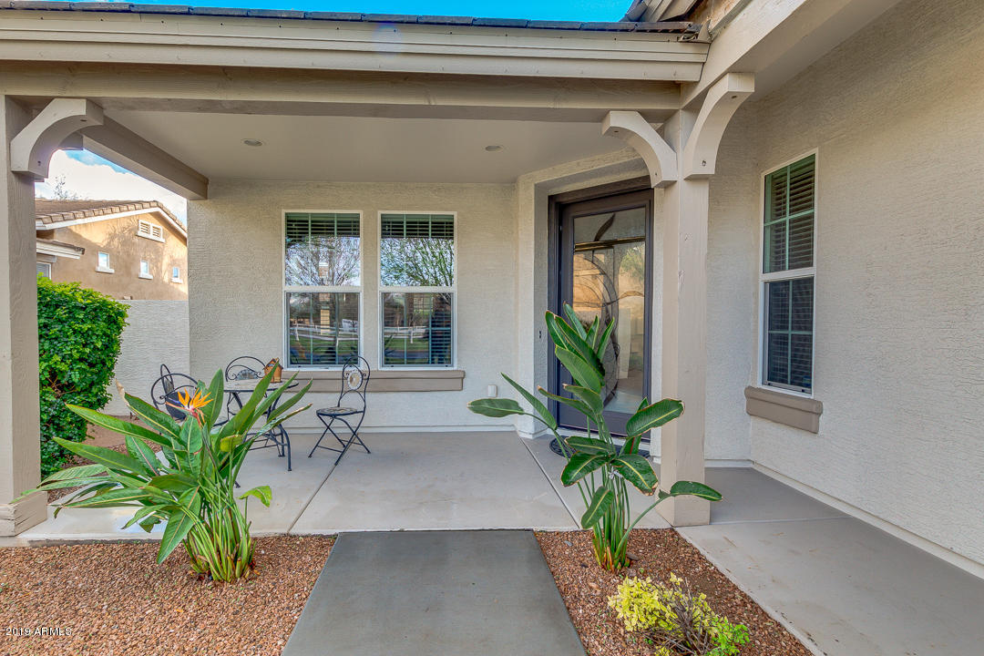 3681 East Weather Vane Road Gilbert, AZ 85296 - Photo 4 of 33 Front Porch
