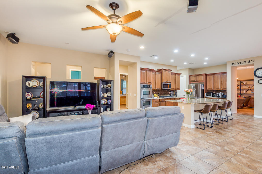 3681 East Weather Vane Road Gilbert, AZ 85296 - Photo 10 of 33 Large Entertaining Space