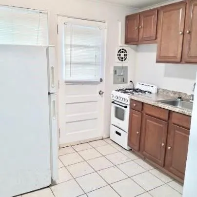 $995 | 19 Pennridge Court, Unit 11, Pittsburgh, PA 15235