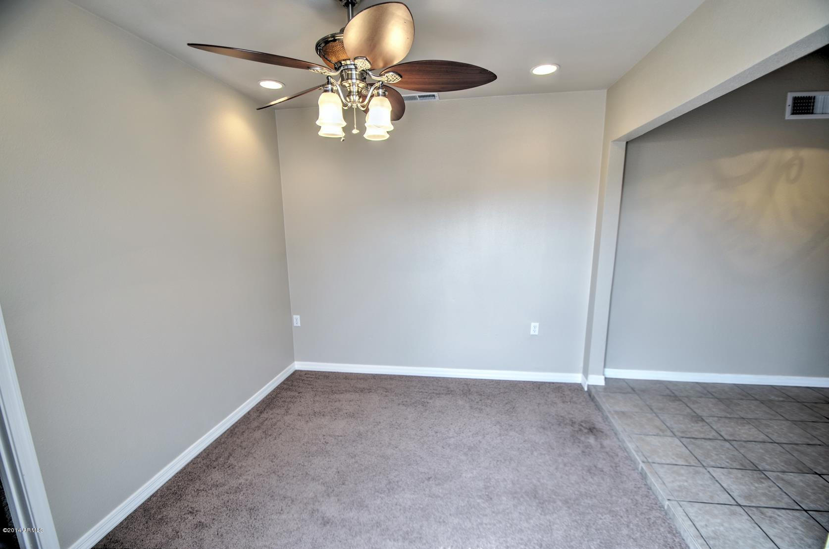 4211 East Carson Road Phoenix, AZ 85042 - Photo 13 of 19