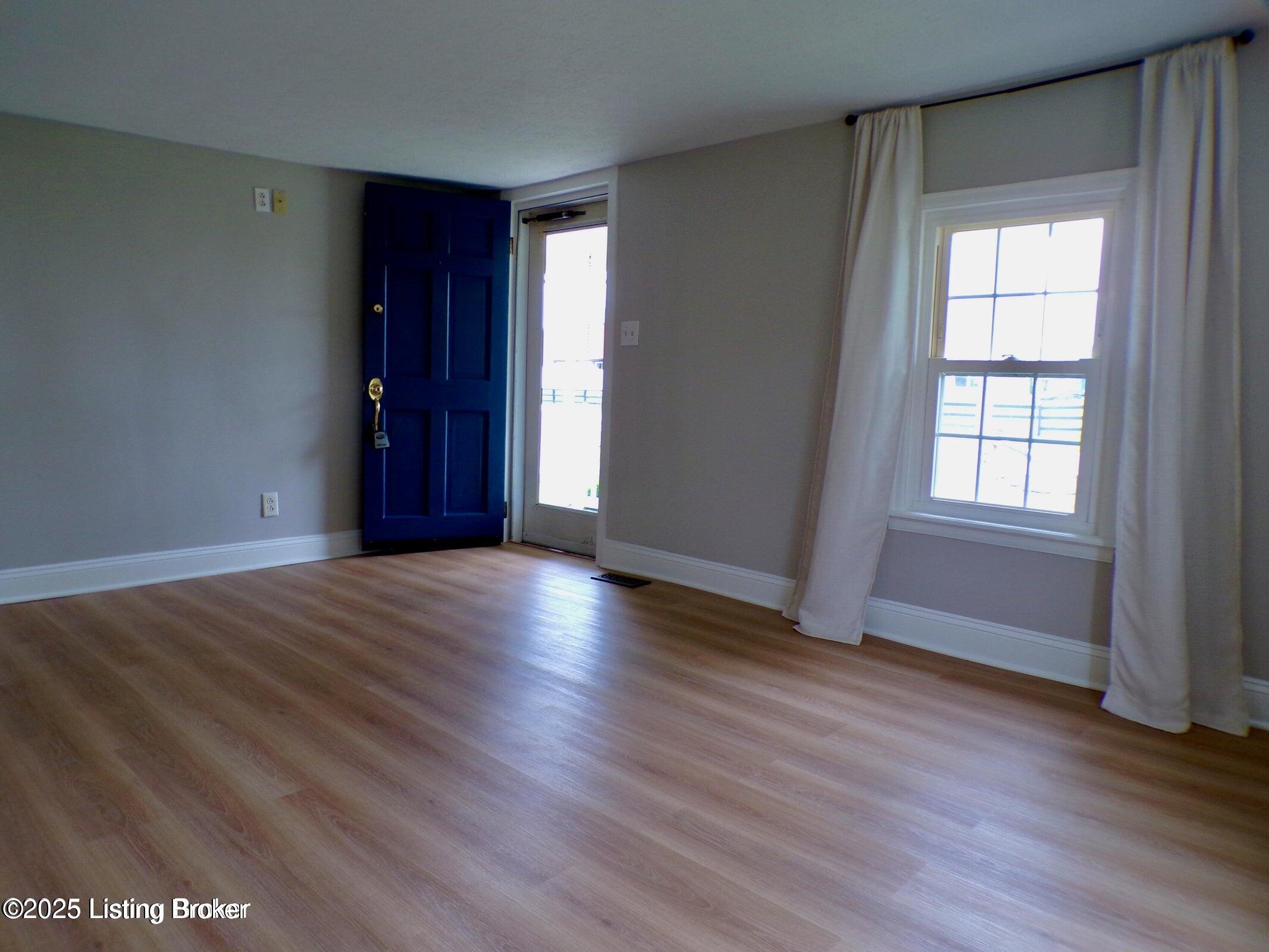 791 West Blue Lick Road Shepherdsville, KY 40165 - Photo 5 of 25 5