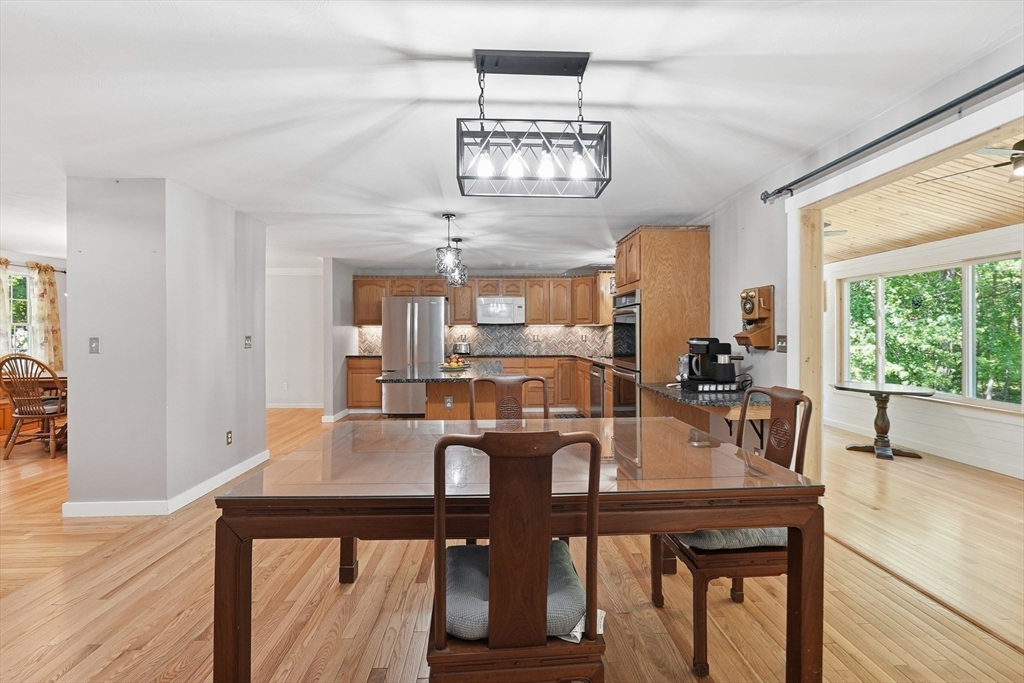 7 Hartwell Road Oxford, MA 01537 - Photo 7 of 42