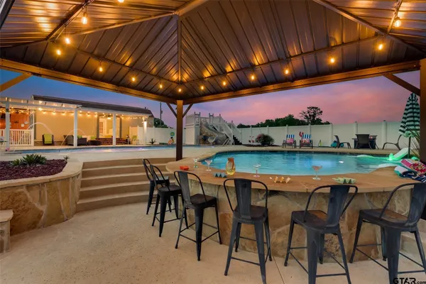 $3,300,000 | 7211 D County Road 235, Tyler, TX 75707