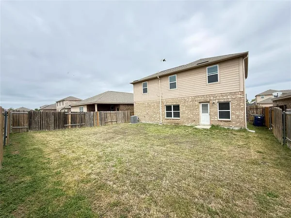 $2,050 | 1223 Arizona Drive, Princeton, TX 75407