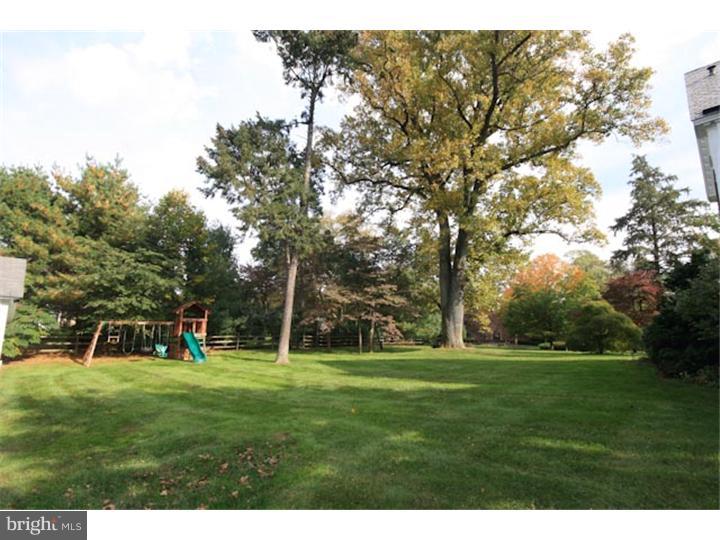555 North Stanwick Road Moorestown, NJ 08057 - Photo 23 of 24