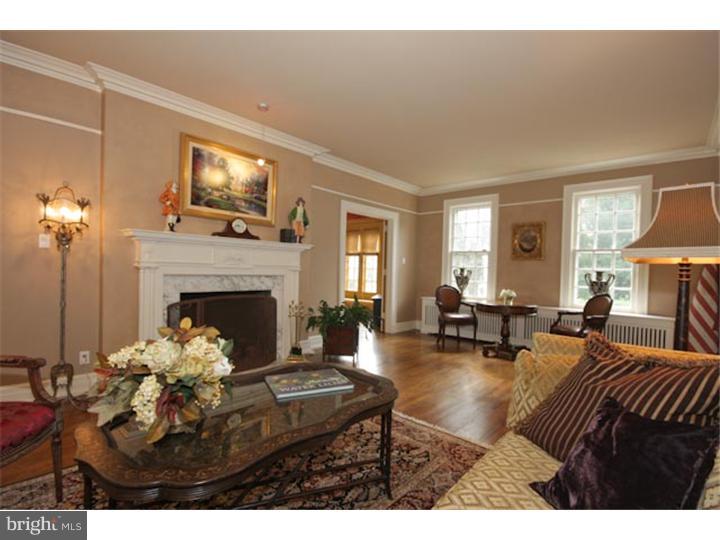 555 North Stanwick Road Moorestown, NJ 08057 - Photo 5 of 24