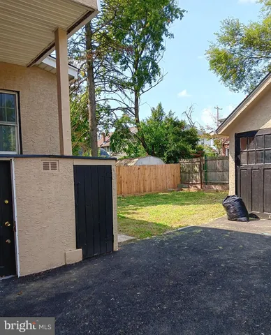 $1,800 | 238 Penn Boulevard, Lansdowne, PA 19050