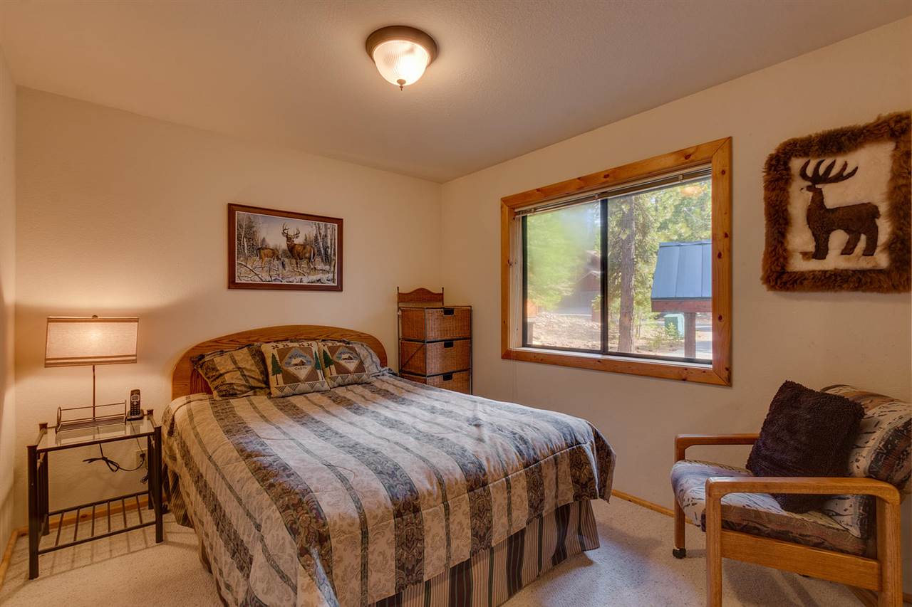 14094 Tyrol Road Truckee, CA 96161 - Photo 6 of 14 Gallery Image 6