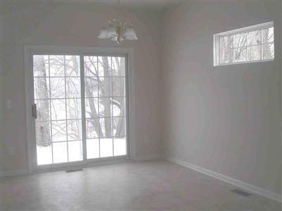 6099 Davison Road Burton, MI 48509 - Photo 4 of 8 20196399-3.JPG