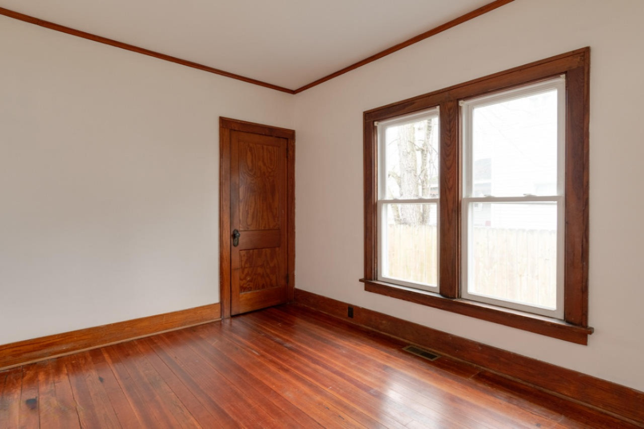 1207 Reed Street Kalamazoo, MI 49001 - Photo 11 of 21 1207 Reed-8