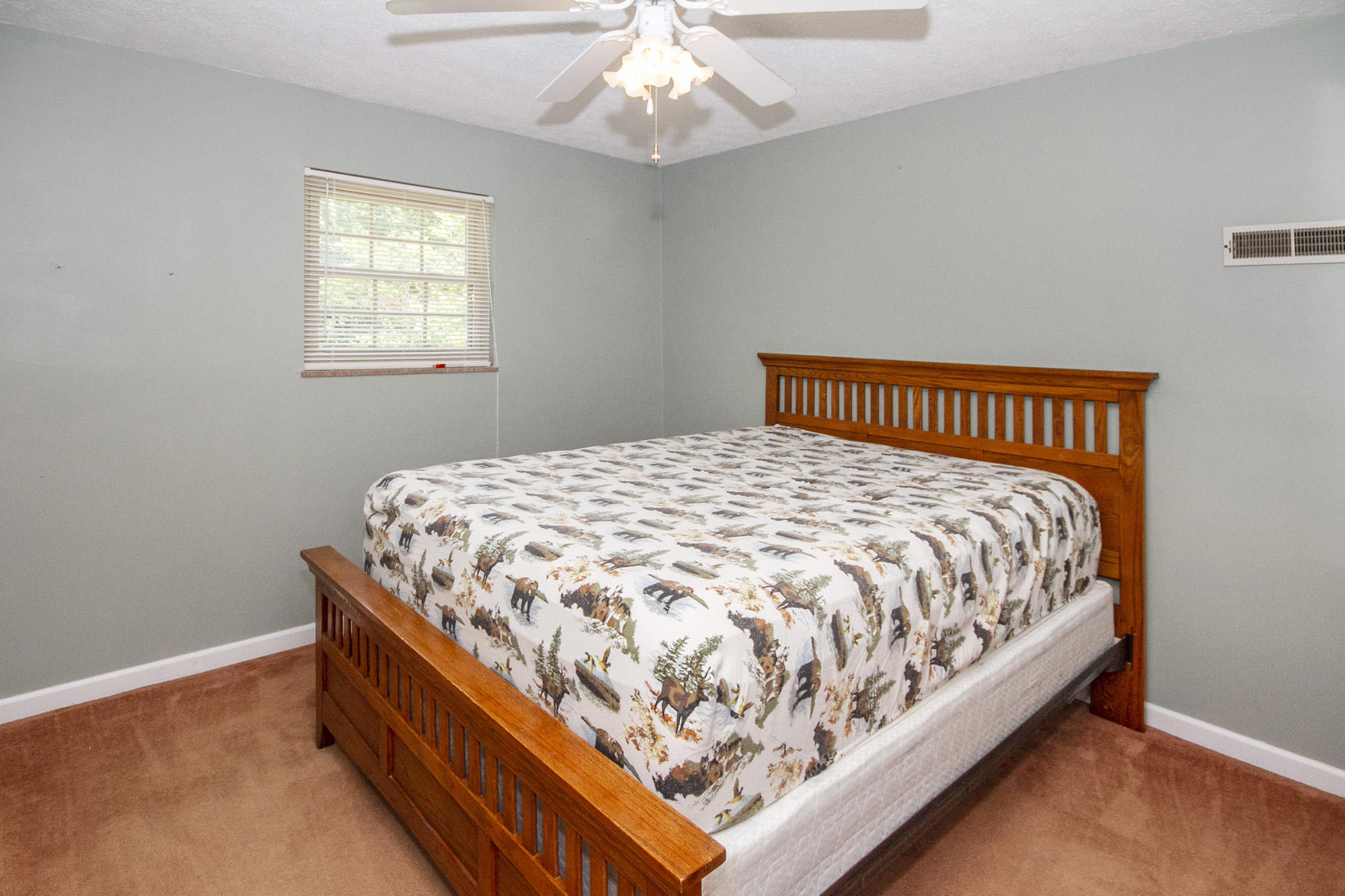 7805 Blueberry Road Powell, TN 37849 - Photo 17 of 28 7A7C9F2B-F7CE-4FCD-8DE3-638EC2DF54E2