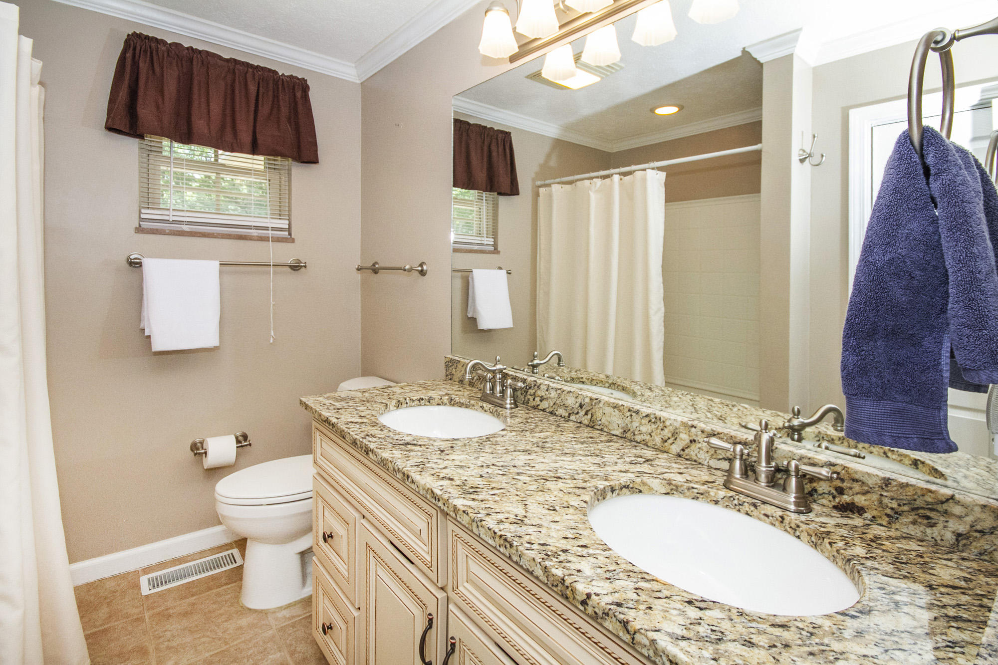 7805 Blueberry Road Powell, TN 37849 - Photo 19 of 28 920D2937-0EFC-48BE-9564-2A4458BCF3A7