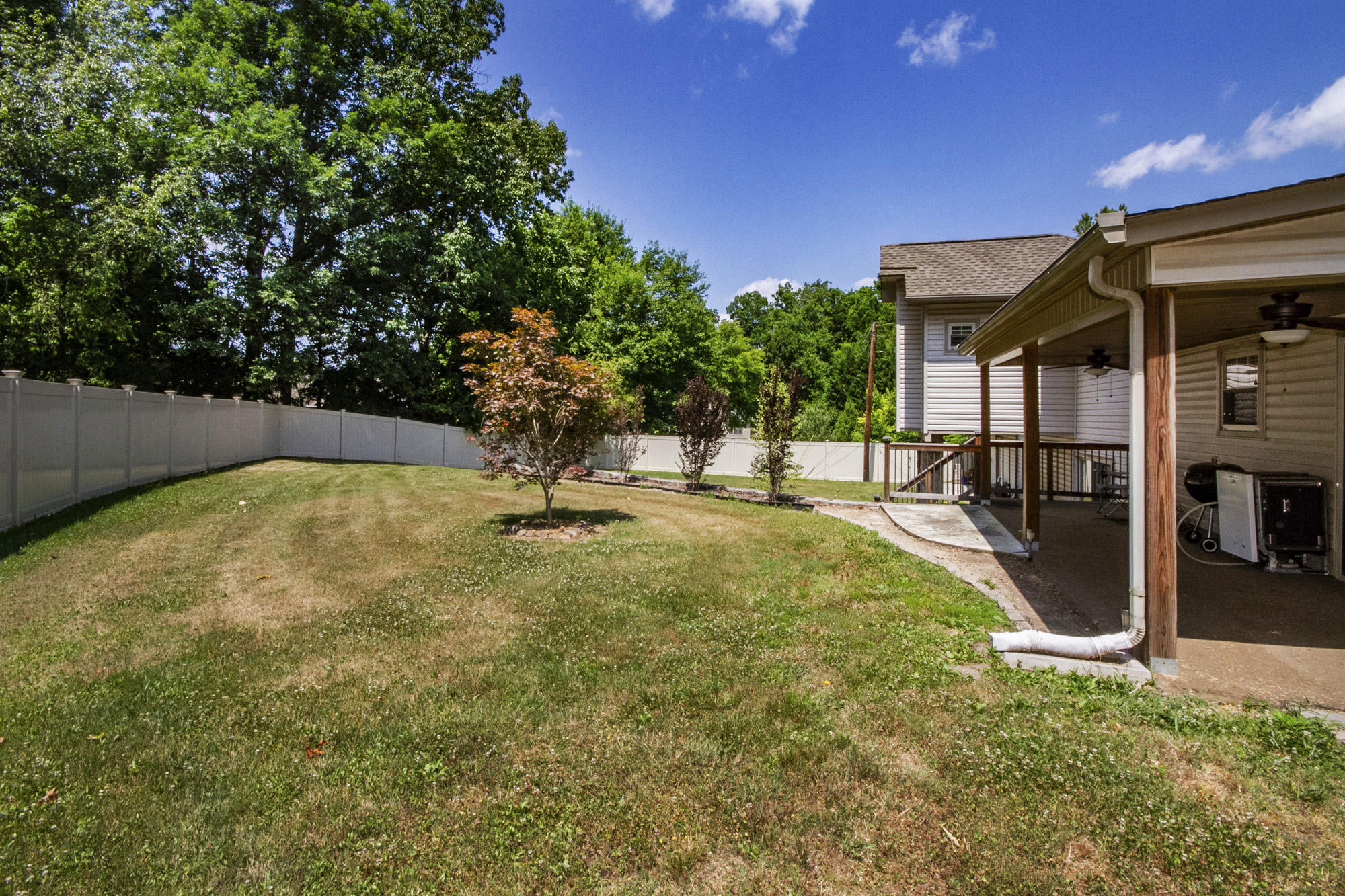 7805 Blueberry Road Powell, TN 37849 - Photo 26 of 28 85AC9EB8-1DCC-411C-846A-31C074857929