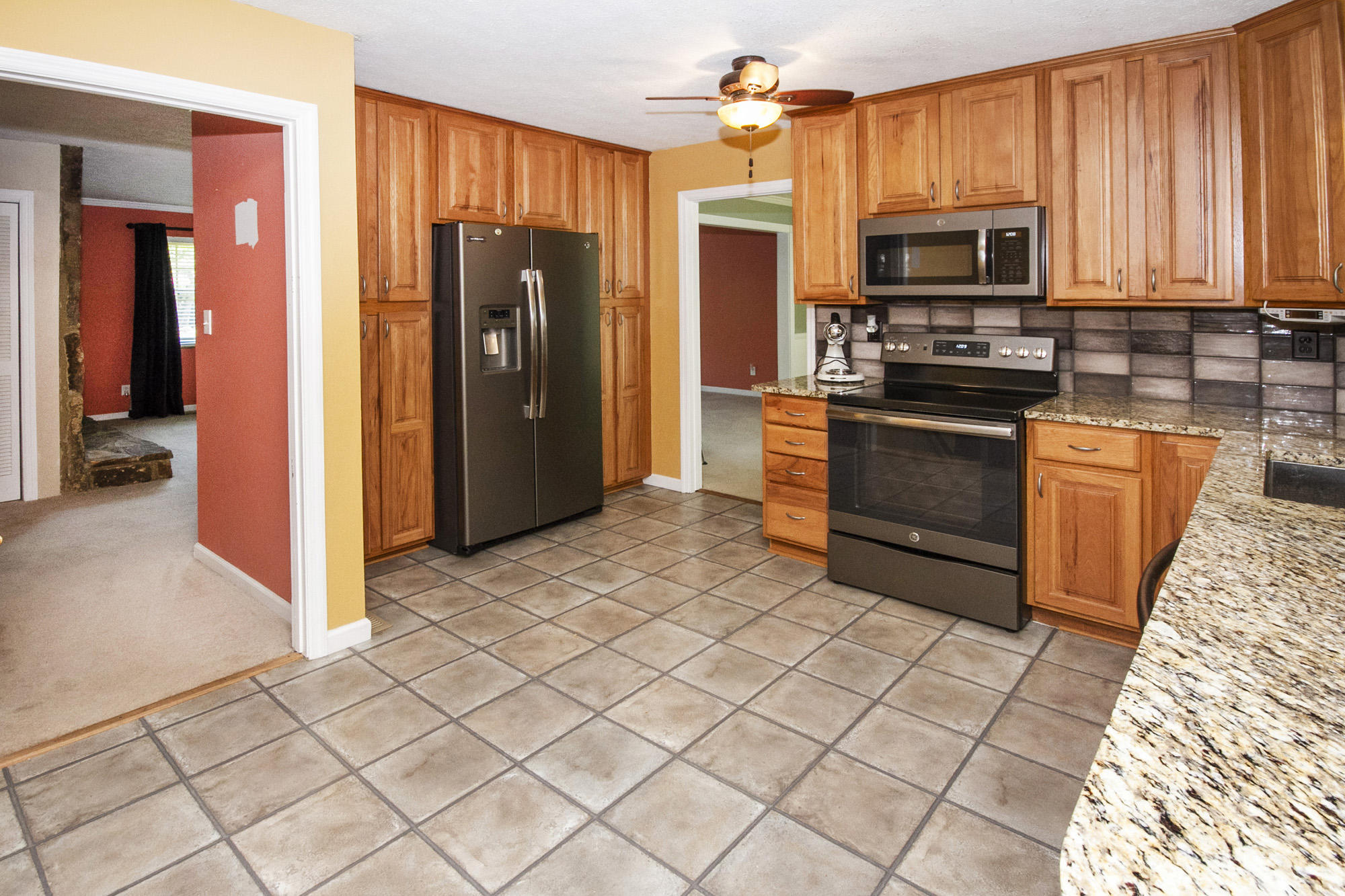 7805 Blueberry Road Powell, TN 37849 - Photo 6 of 28 330E12D3-2420-49DF-9A20-1451A99F21A8