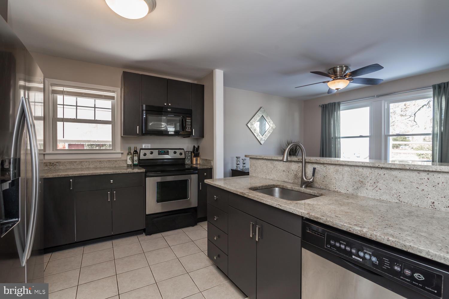 2019 Spring Mill Road Conshohocken, PA 19428 - Photo 11 of 36 Gallery Image 11