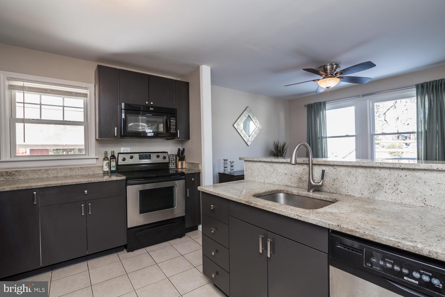 2019 Spring Mill Road Conshohocken, PA 19428 - Photo 14 of 36 Gallery Image 14