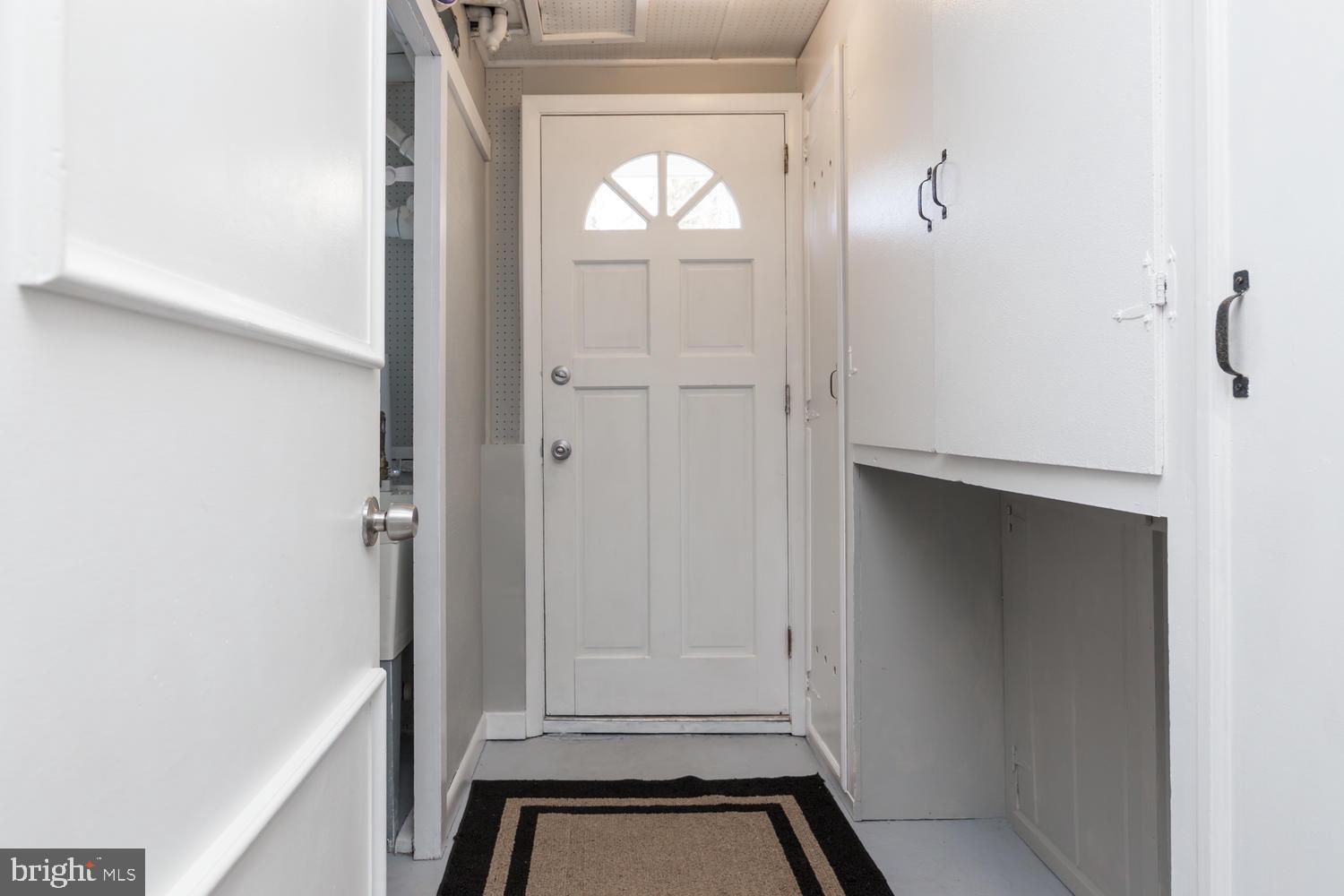 2019 Spring Mill Road Conshohocken, PA 19428 - Photo 29 of 36 Gallery Image 29