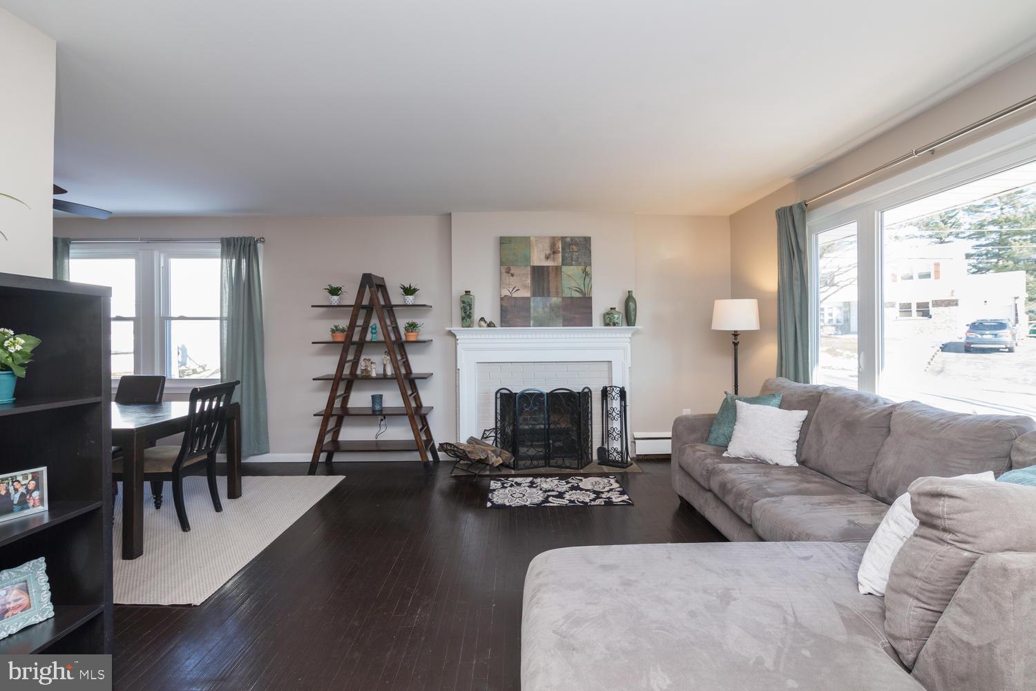 2019 Spring Mill Road Conshohocken, PA 19428 - Photo 8 of 36 Gallery Image 8