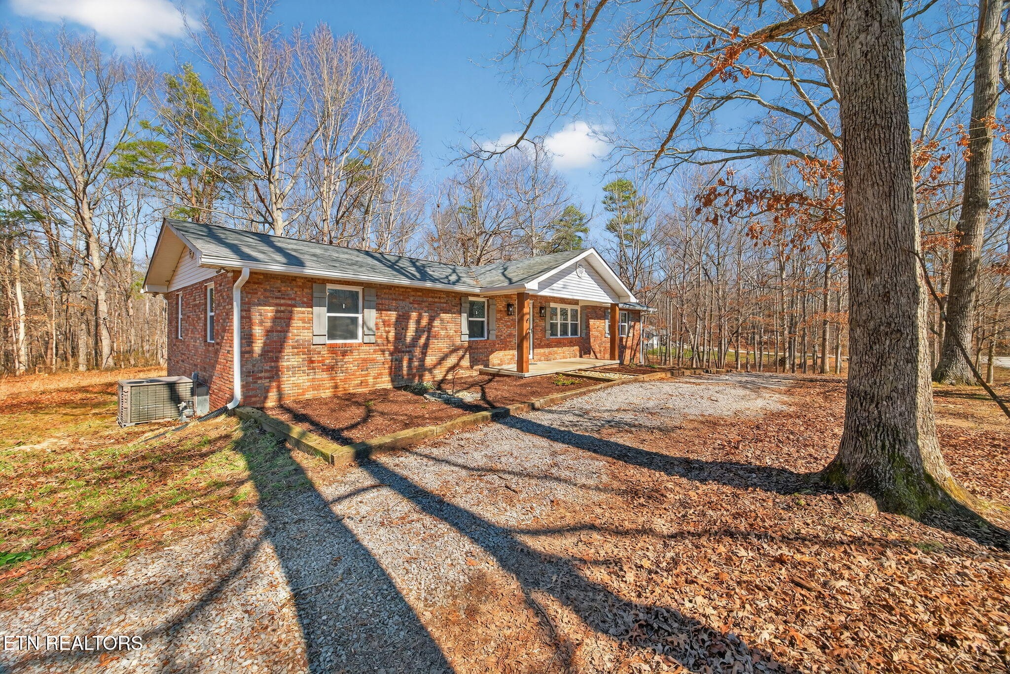 1112 North Shady Ln Loop Clarkrange, TN 38553 - Photo 26 of 37