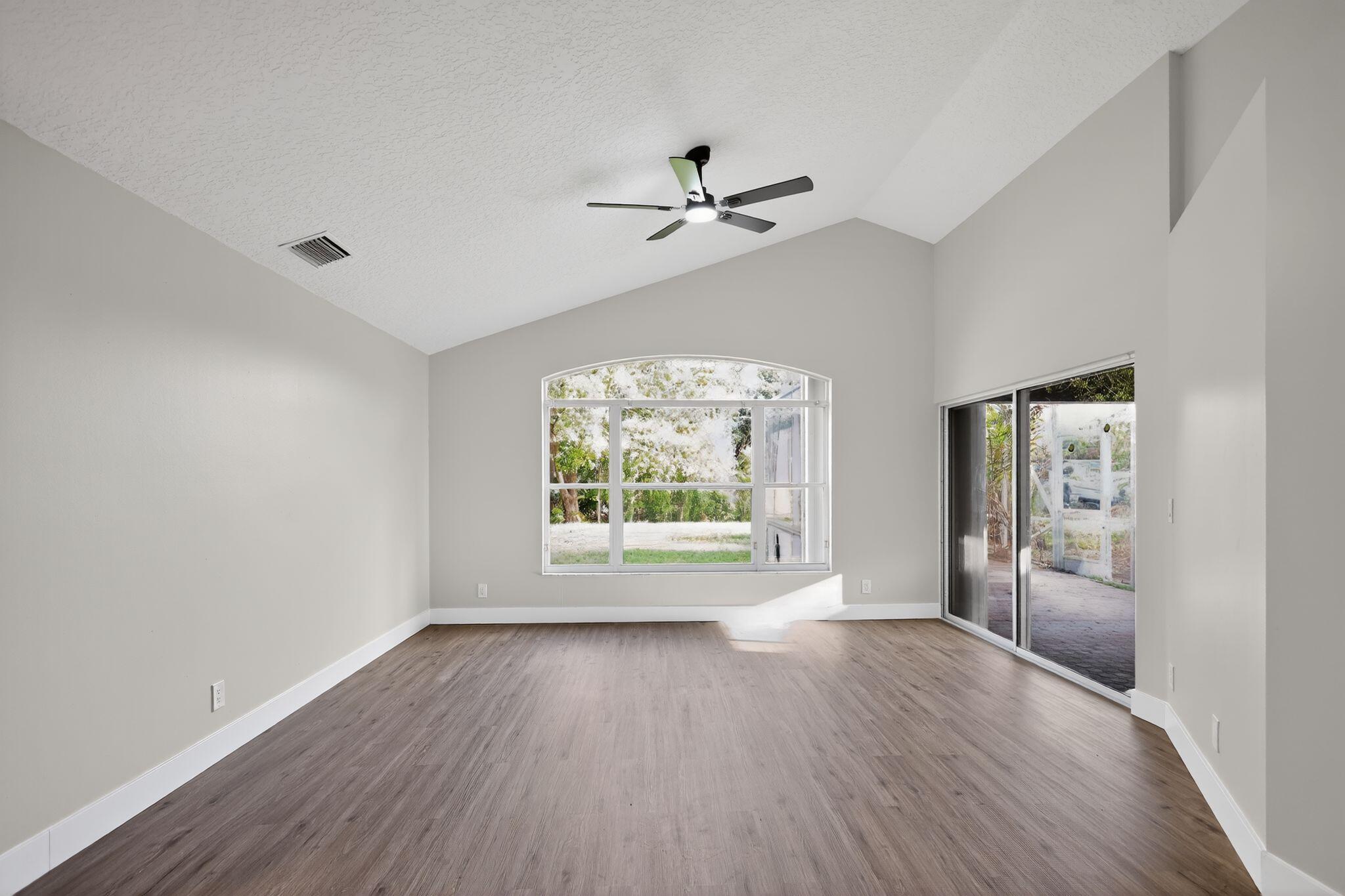 3037 Casa Rio Court Riviera Beach, FL 33418 - Photo 10 of 33 9-06_3037_casa_rio_ct_riviera_beach_fl_3