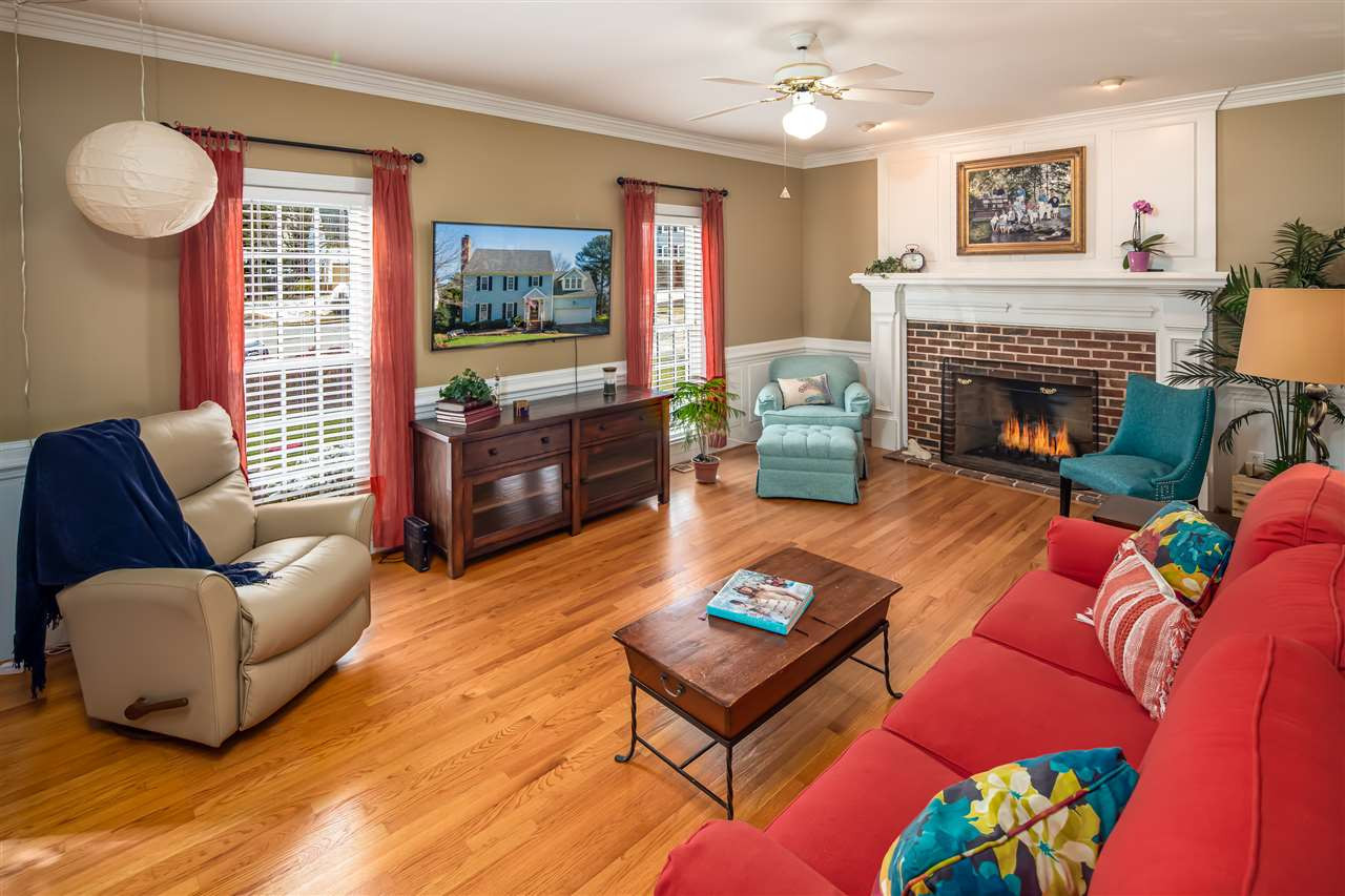 8704 Chatterleigh Circle Raleigh, NC 27615 - Photo 4 of 30 Family Room