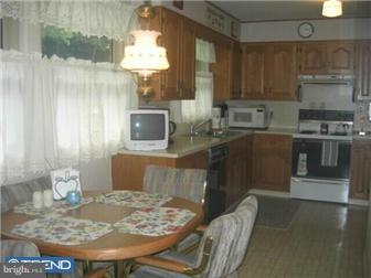 1216 Lorraine Road Reading, PA 19604 - Photo 8 of 12 Gallery Image 8