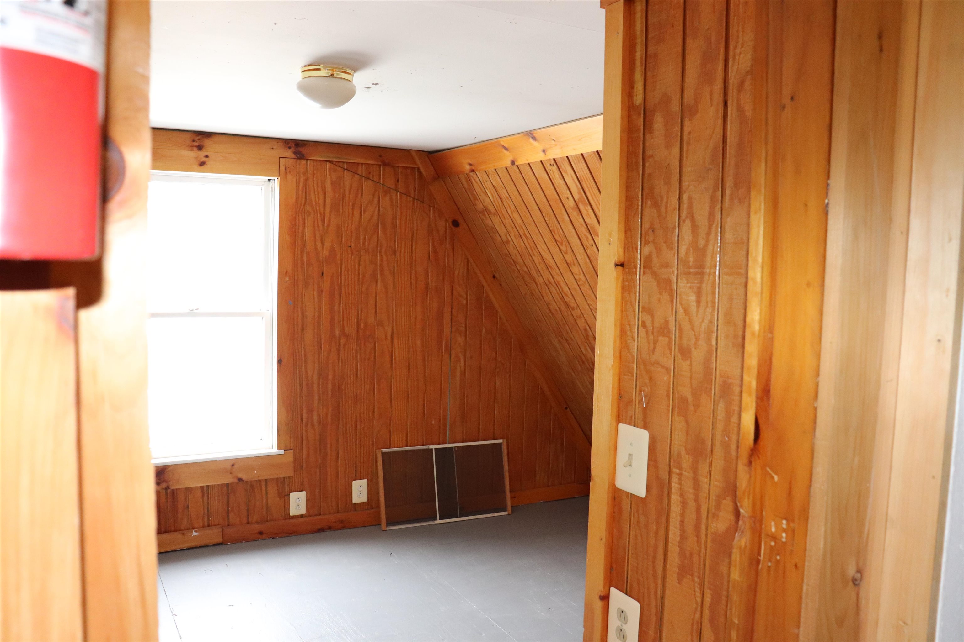 47 Wing Road Bethlehem, NH 03574 - Photo 13 of 20