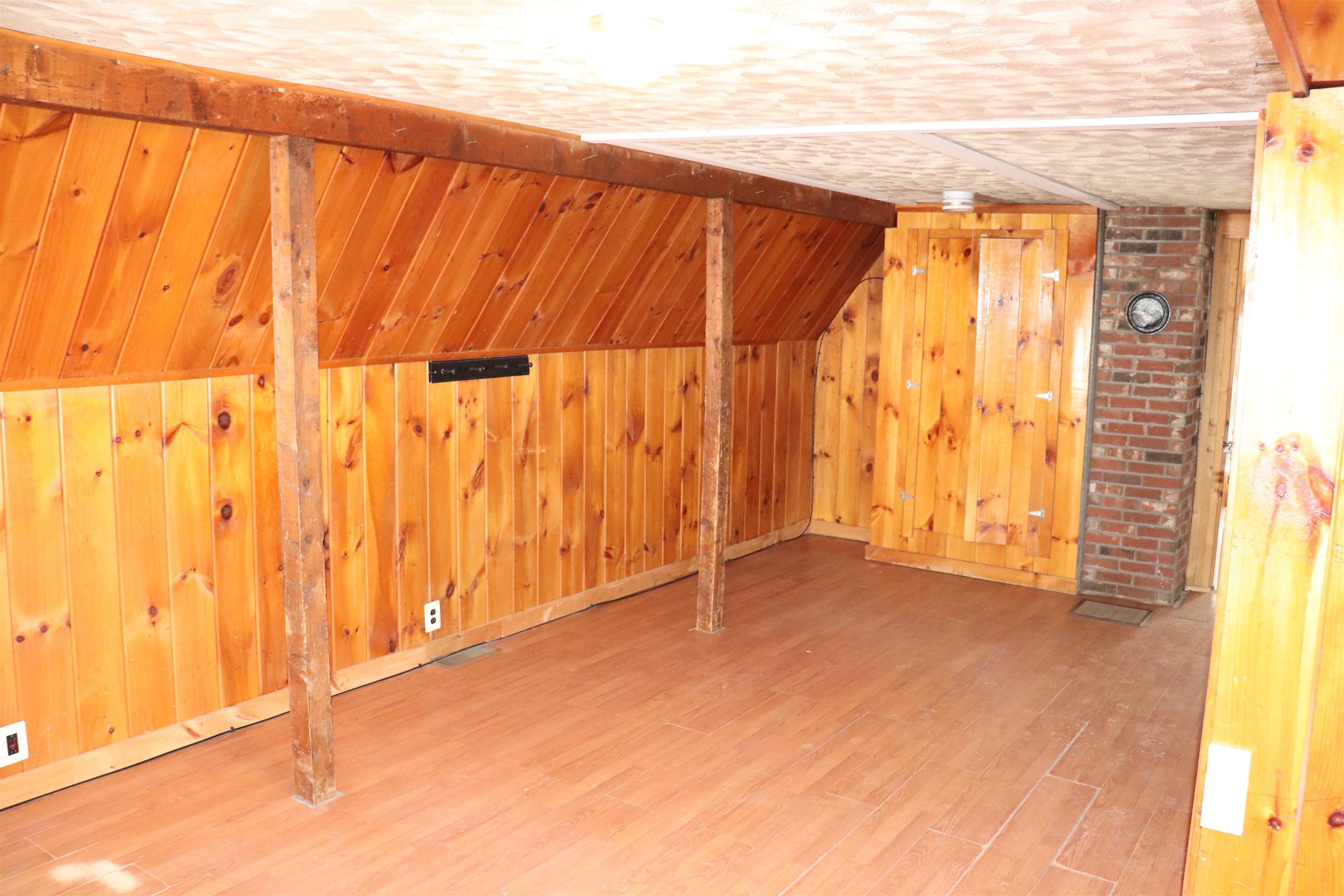 47 Wing Road Bethlehem, NH 03574 - Photo 10 of 20