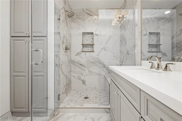 $3,700 | 2220 Village Walk Drive, Unit 3307, Henderson, NV 89052