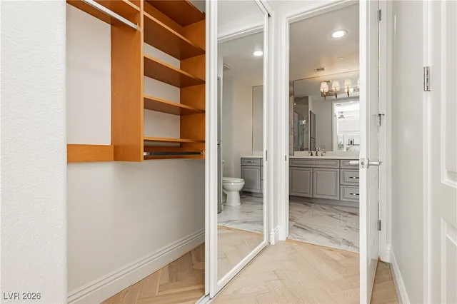 $3,700 | 2220 Village Walk Drive, Unit 3307, Henderson, NV 89052