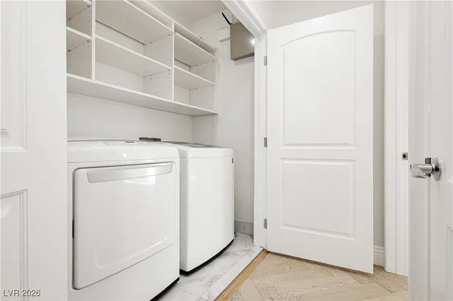 $3,700 | 2220 Village Walk Drive, Unit 3307, Henderson, NV 89052