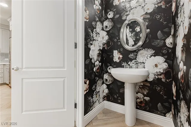 $3,700 | 2220 Village Walk Drive, Unit 3307, Henderson, NV 89052