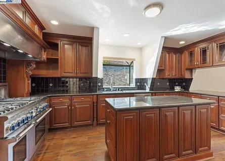 $2,500,000 | 1400 Lawrence Road, Danville, CA 94506