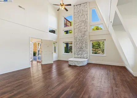 $2,500,000 | 1400 Lawrence Road, Danville, CA 94506