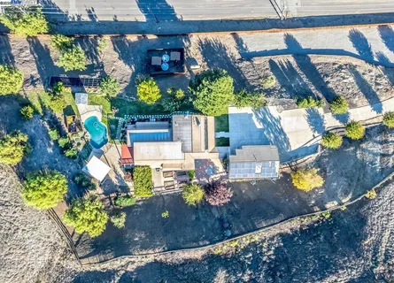 $2,500,000 | 1400 Lawrence Road, Danville, CA 94506