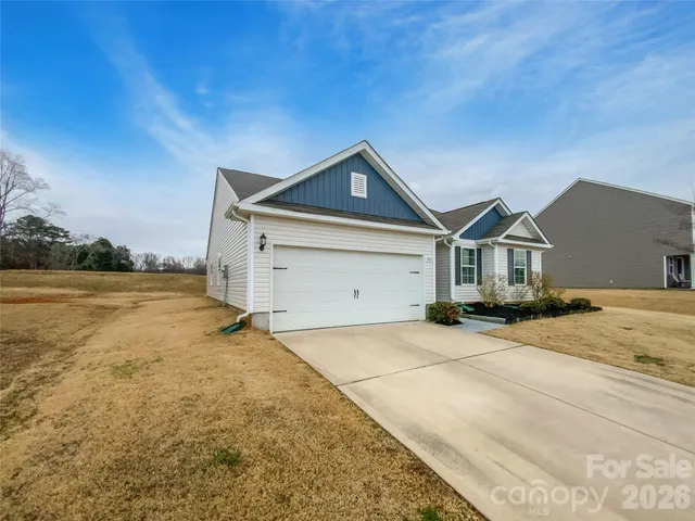 a house view with a outdoor space