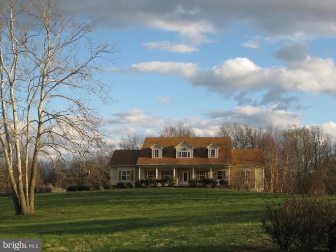 22156 Sam Fred Road Middleburg, VA 20117 - Photo 1 of 8 Exterior (Main)