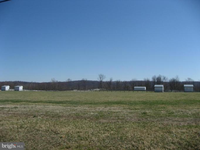 22156 Sam Fred Road Middleburg, VA 20117 - Photo 3 of 8 Exterior #2